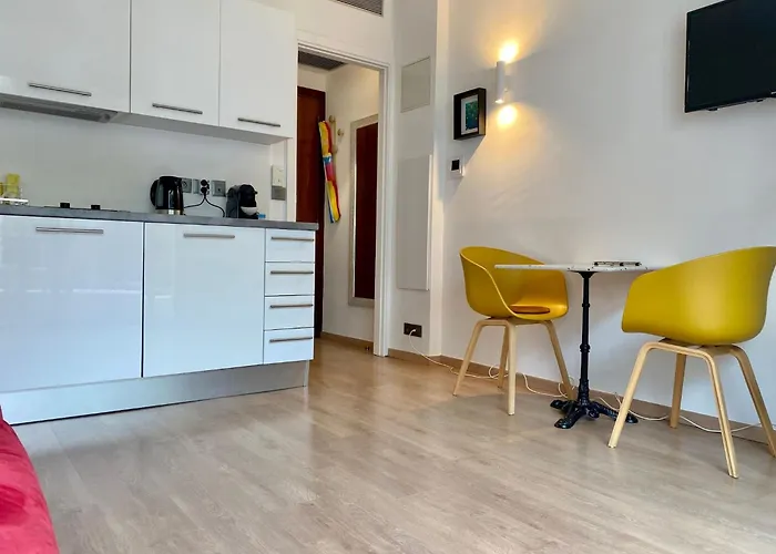 Apartament «residence De La Plage» Calme, Neuf, Proche Centre Mentona